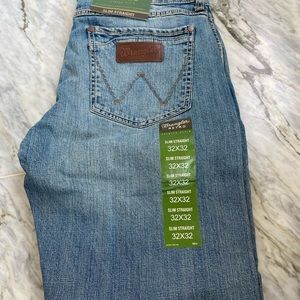 Men’s Wrangler brand new with tags. Slim Straight.